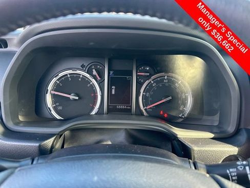 Used 2022 Toyota 4Runner TRD Off-Road Premium image 25