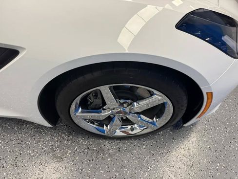 Used 2014 Chevrolet Corvette Stingray Convertible w/ 2LT Preferred Equipment Group RWD image 30