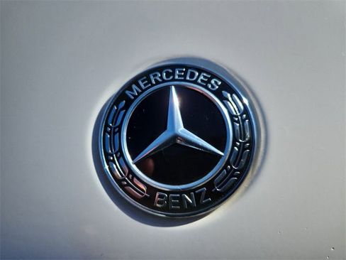 Used 2020 Mercedes-Benz GLE 350 4MATIC image 32