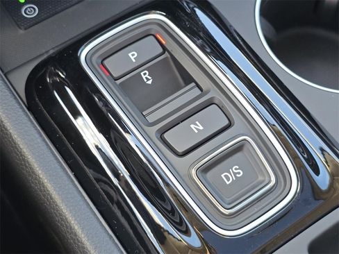 New 2025 Honda Pilot Touring image 35