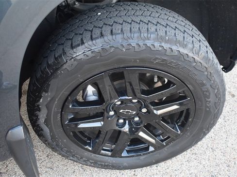 Used 2022 Chevrolet Silverado 1500 RST image 16