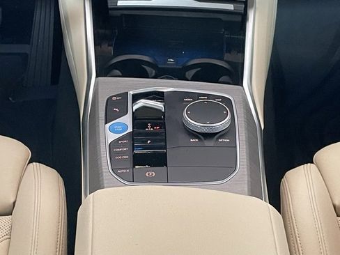 Used 2025 BMW i4 eDrive40 w/ Premium Package image 18