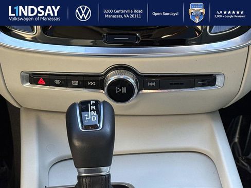 Used 2020 Volvo S60 T6 Momentum image 15