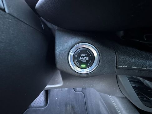 Used 2022 Buick Envision Preferred image 16