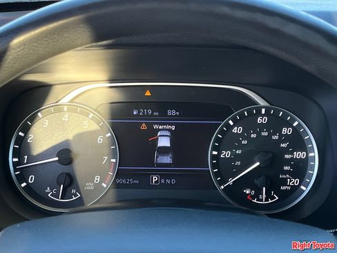Used 2022 Nissan Frontier SV RWD image 24