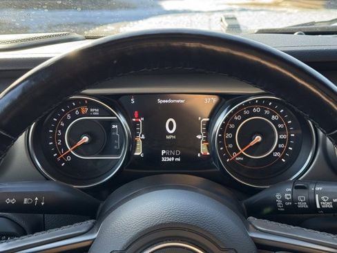 Used 2021 Jeep Wrangler Willys image 24