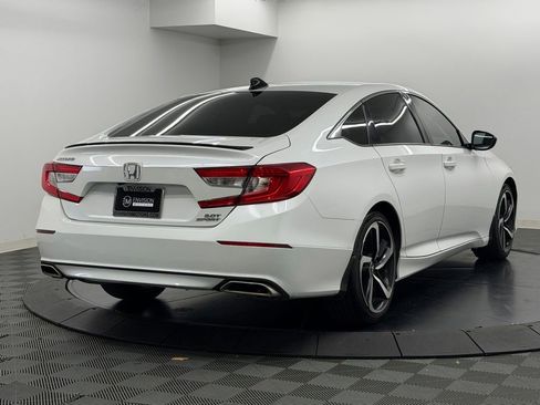 Used 2021 Honda Accord Sport image 10