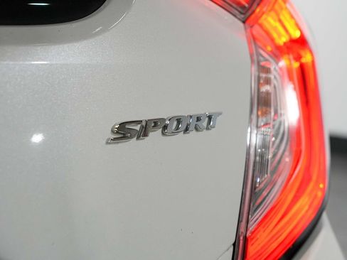 Used 2020 Honda Civic Sport image 12