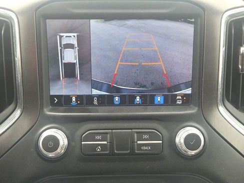 Used 2023 GMC Sierra 2500 AT4 w/ AT4 Preferred Package AWD/4WD image 31