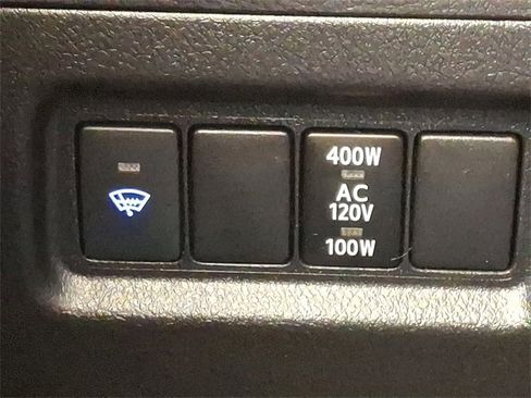 Used 2021 Toyota 4Runner Limited image 25