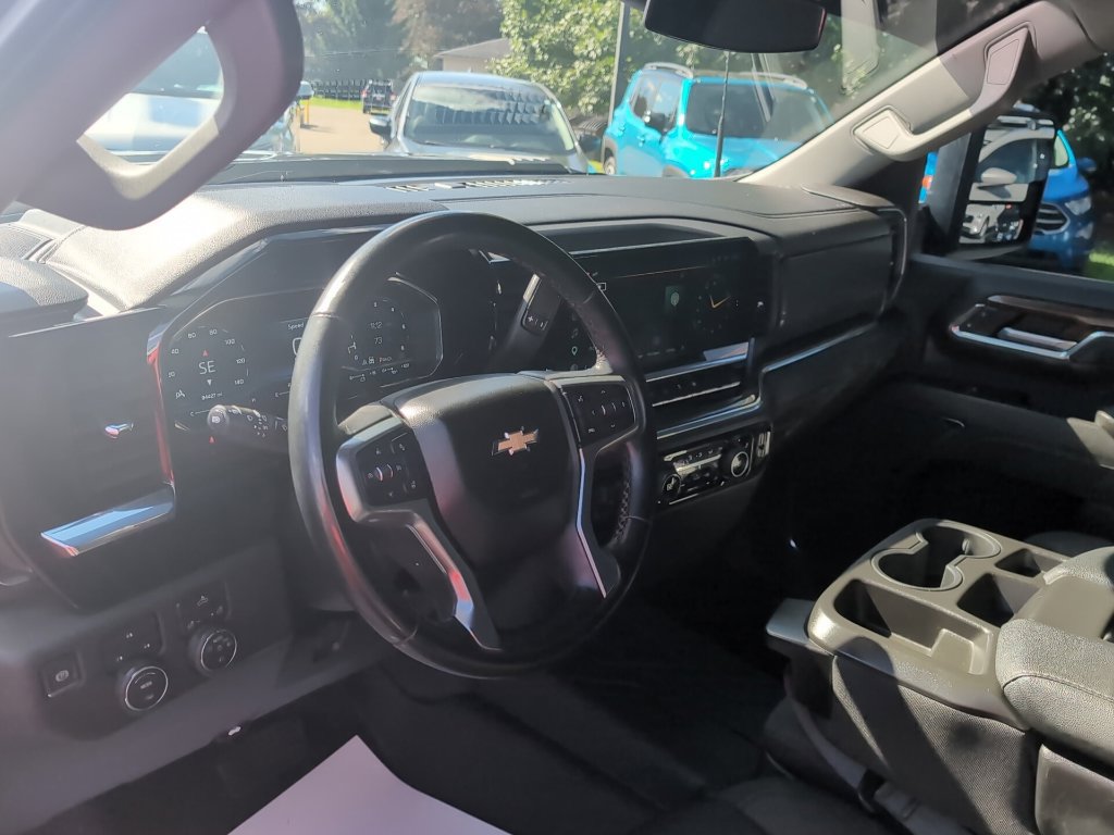 Used 2024 Chevrolet Silverado 2500 LT w/ Convenience Package AWD/4WD image 21