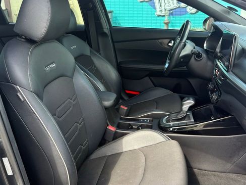Used 2022 Kia Forte GT-Line w/ GT-Line Premium Package image 16