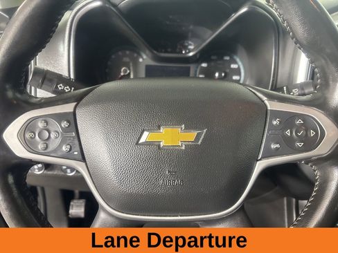 Used 2020 Chevrolet Colorado LT w/ Safety Package image 14