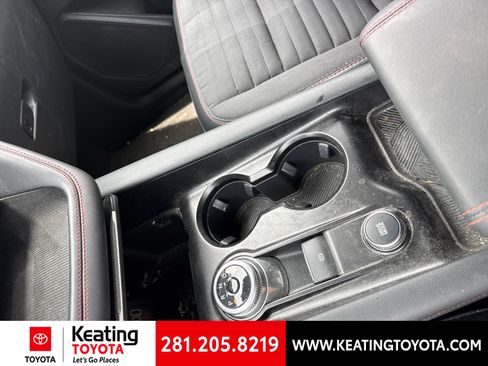 Used 2025 Ford Explorer ST-Line AWD/4WD image 19