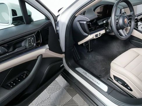 New 2026 Porsche Panamera RWD image 8