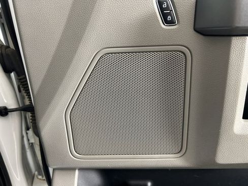 Used 2017 Ford F250 XLT w/ XLT Premium Package image 30