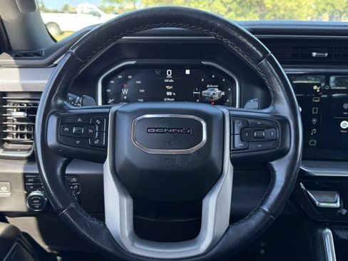 Used 2023 GMC Sierra 1500 Denali w/ Denali Reserve Package AWD/4WD image 12
