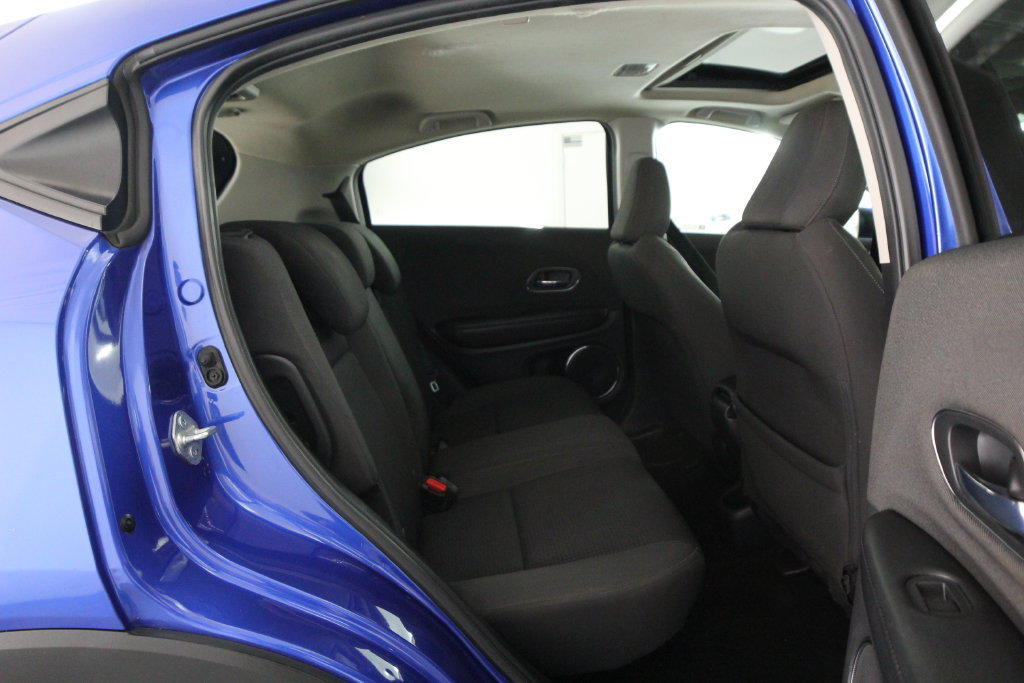 Used 2022 Honda HR-V EX image 46