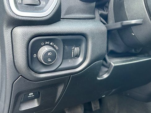 Used 2021 RAM 1500 Big Horn AWD/4WD image 19