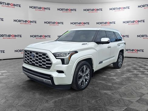 Used 2024 Toyota Sequoia Capstone AWD/4WD image 2