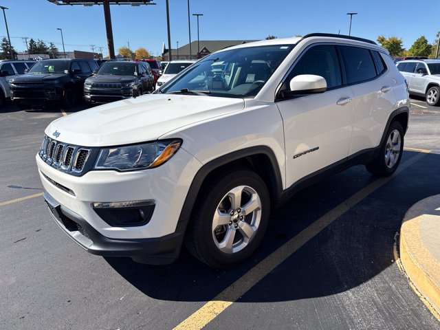 Used 2021 Jeep Compass Latitude FWD image 3