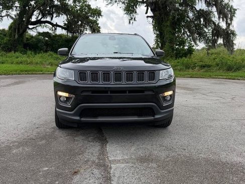 Used 2021 Jeep Compass Latitude AWD/4WD image 8