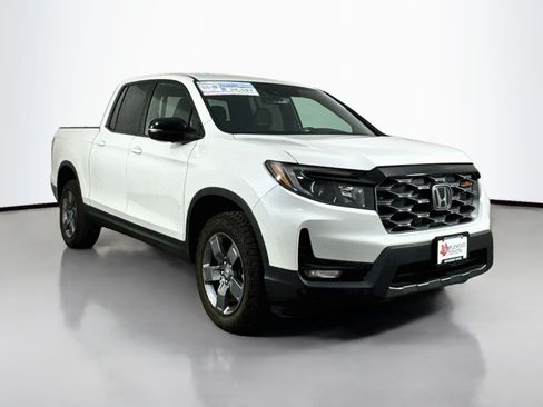 Used 2024 Honda Ridgeline TrailSport image 1
