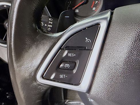 Used 2019 Chevrolet Camaro LT image 14