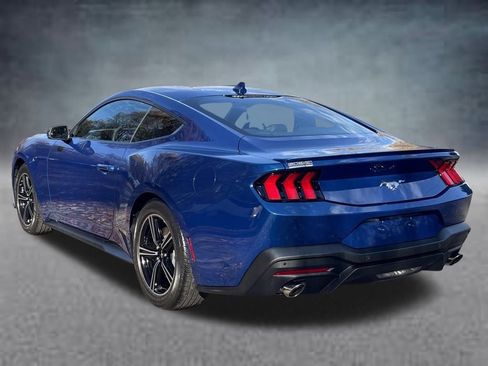 Used 2024 Ford Mustang Premium image 21