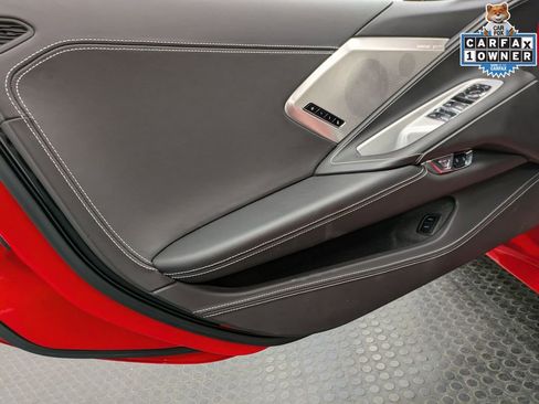 Used 2023 Chevrolet Corvette Stingray Premium Conv w/ Z51 Performance Package RWD image 8