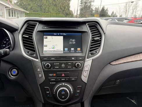 Used 2018 Hyundai Santa Fe Sport w/ 2.0T Ultimate Tech Package 05 image 20