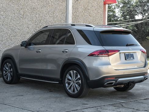 Used 2022 Mercedes-Benz GLE 350 w/ Premium Package image 11