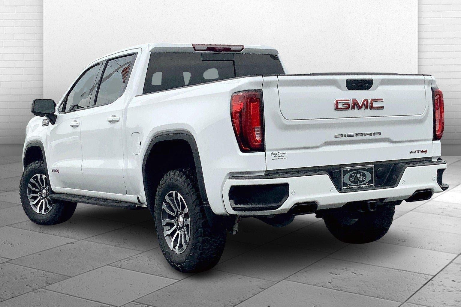 Used 2021 GMC Sierra 1500 AT4 w/ AT4 Premium Package AWD/4WD image 9