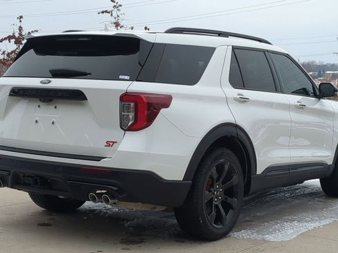Certified 2023 Ford Explorer ST w/ Equipment Group 401A image 7