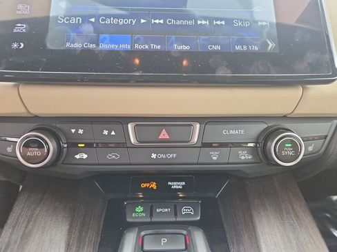 Used 2018 Honda Clarity Plug-In Hybrid image 25