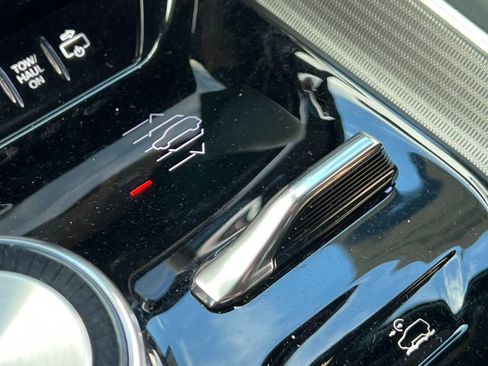 Used 2023 Jeep Grand Wagoneer Series III w/ Rear Seat Video Group 1 image 31