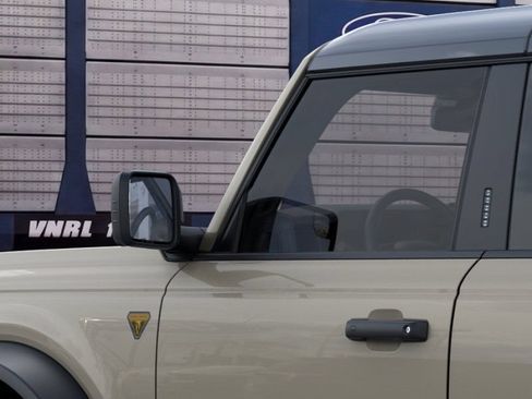 New 2026 Ford Bronco Badlands AWD/4WD image 23