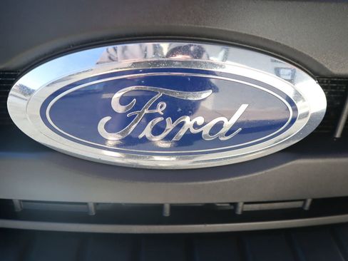 Used 2020 Ford F350 XL w/ Power Equipment Group image 16