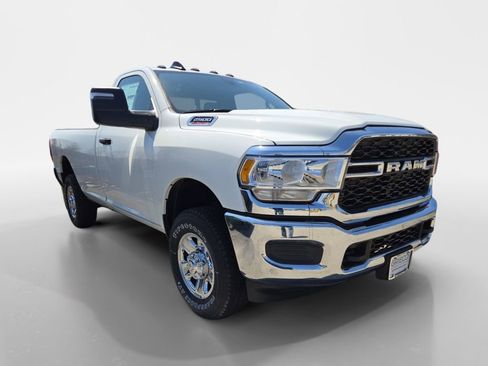New 2024 RAM 2500 Tradesman w/ Chrome Appearance Group image 1