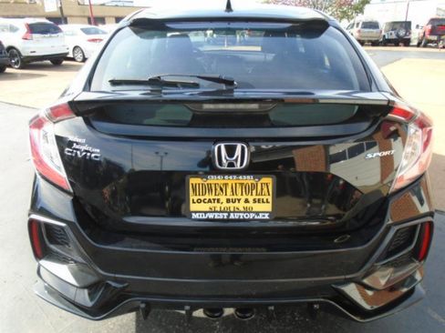 Used 2020 Honda Civic Sport image 8