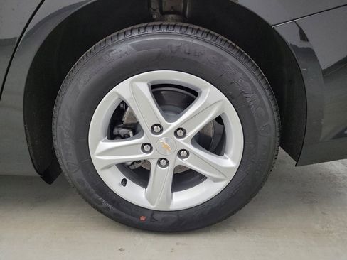 Used 2023 Chevrolet Malibu LS FWD image 31