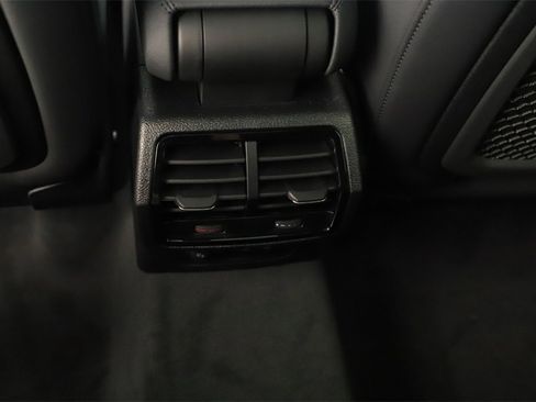 New 2025 Audi Q3 2.0T Premium image 22