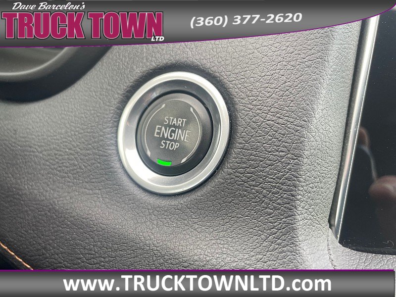 Used 2021 Cadillac XT4 Sport AWD/4WD image 24