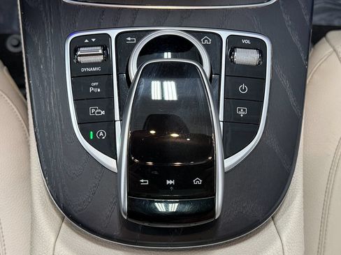 Used 2019 Mercedes-Benz E 300 4MATIC w/ Premium 1 Package image 32