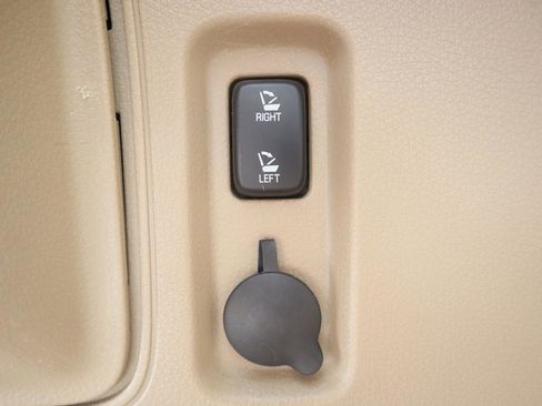Used 2007 Lincoln MKX 2WD image 29