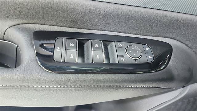 Certified 2025 Nissan Murano SL AWD/4WD image 21