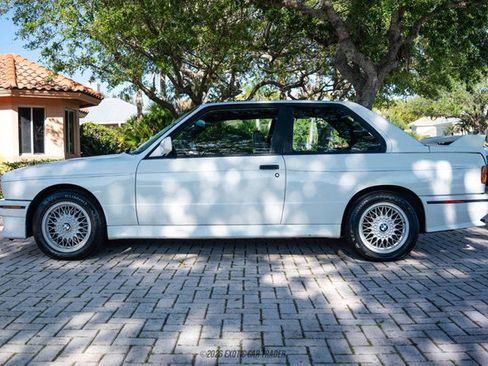 Used 1988 BMW M3 Coupe RWD image 3