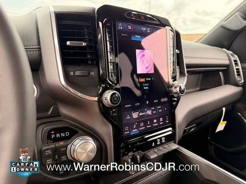 Used 2025 RAM 1500 Laramie w/ Sport Appearance Package AWD/4WD image 24