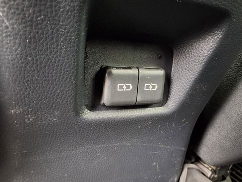 Used 2024 Toyota RAV4 XLE AWD/4WD image 27