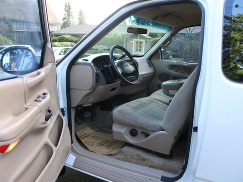 Used 1997 Ford F150 XL image 5